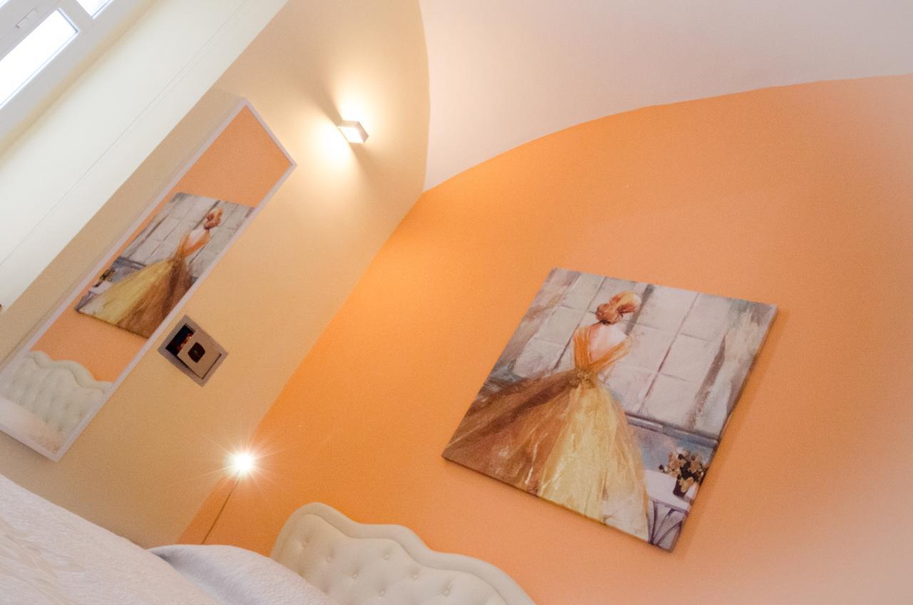 B&B L'Incrocio Salerno Luaran gambar