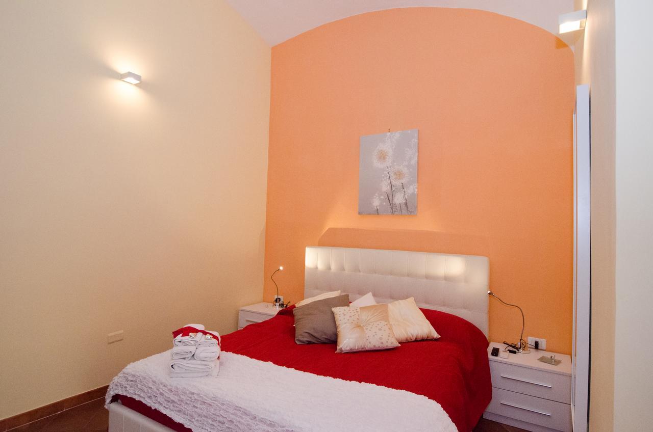 B&B L'Incrocio Salerno Luaran gambar
