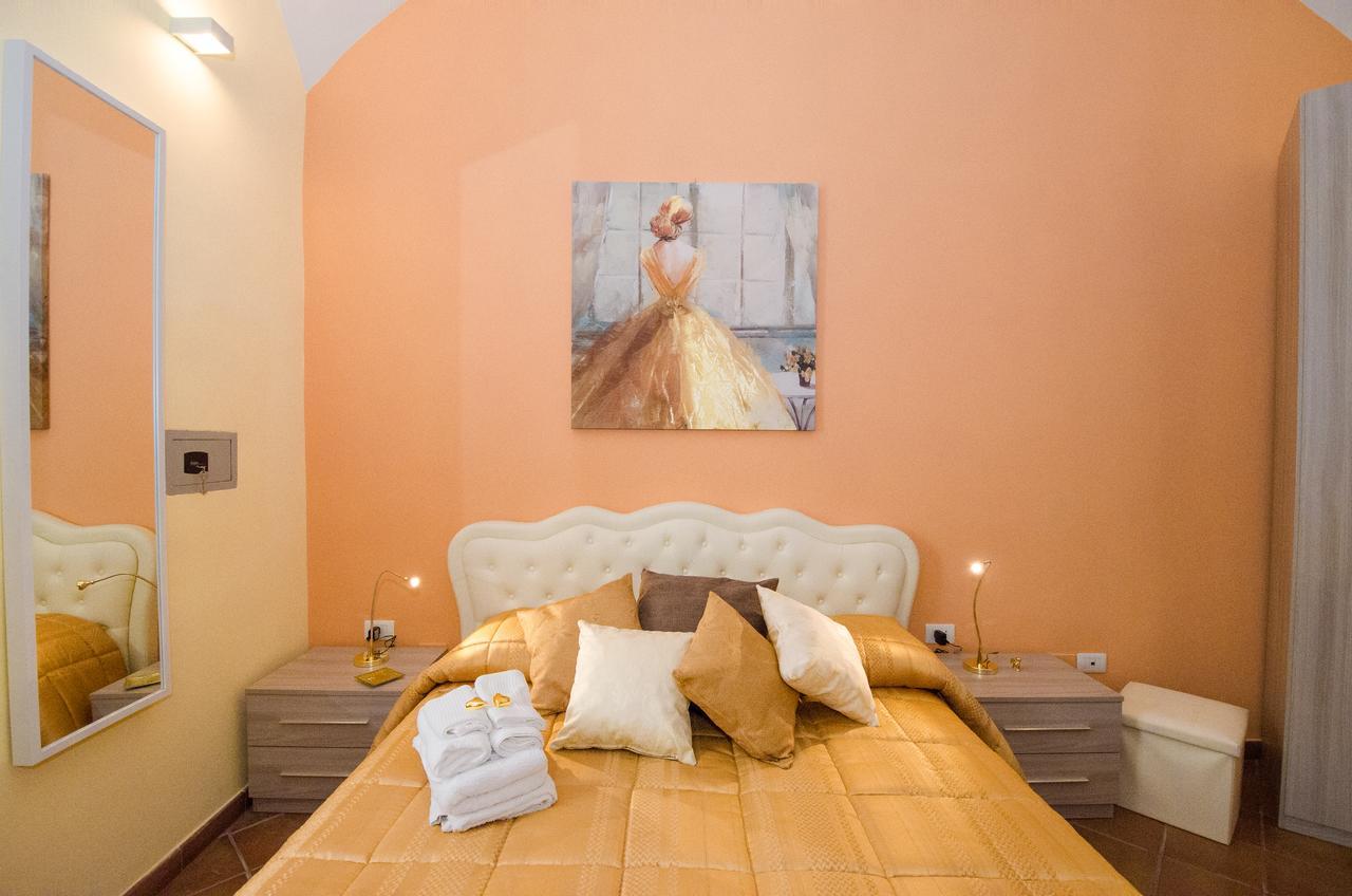 B&B L'Incrocio Salerno Luaran gambar