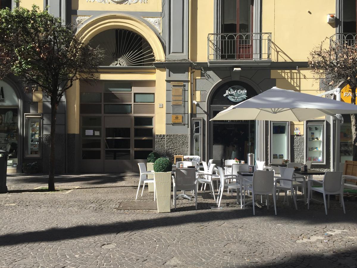 B&B L'Incrocio Salerno Luaran gambar